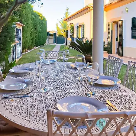 Feriehus Vila Montechoro T5 Com Piscina Privada Hsrentals *