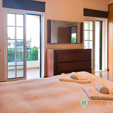 Feriehus Vila Montechoro T5 Com Piscina Privada Hsrentals Albufeira