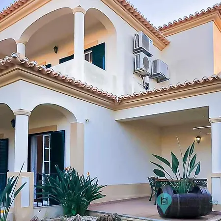 Vila Montechoro T5 Com Piscina Privada Hsrentals Feriehus *