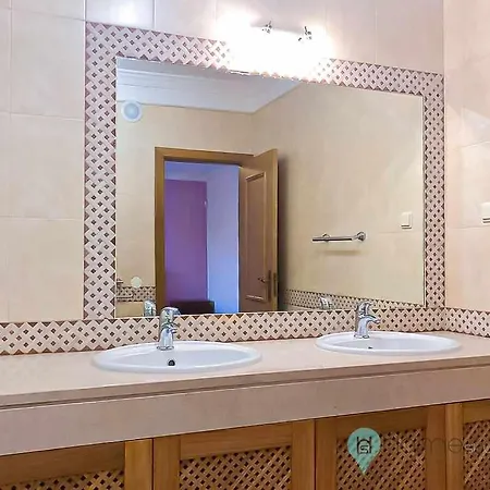 Vila Montechoro T5 Com Piscina Privada Hsrentals Feriehus Albufeira
